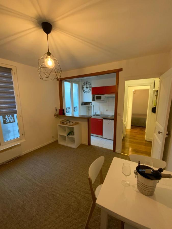Quartier Bas Montreuil A 3Minutes Du Metro Apartment Bagian luar foto